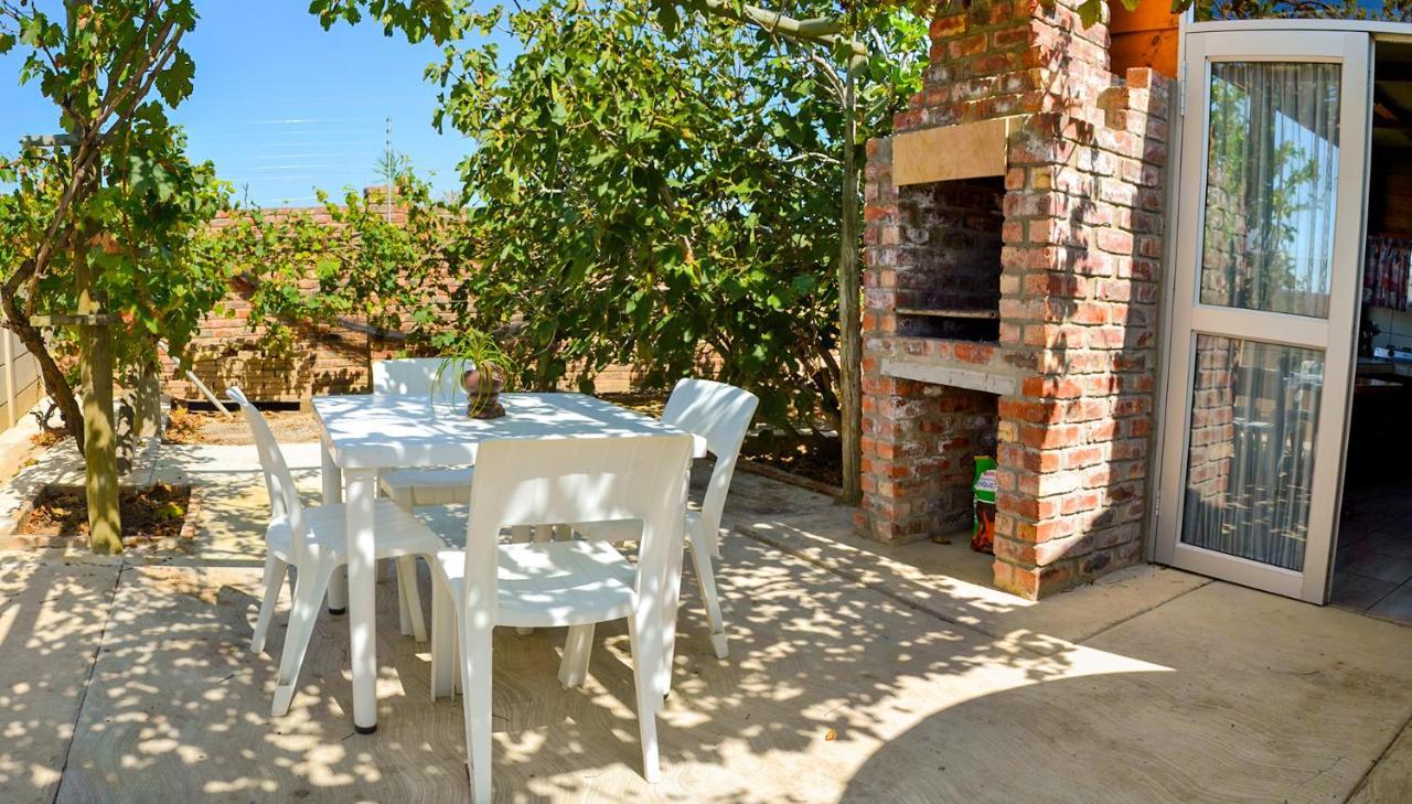 Palm Cottage - Colchester - 5Km From Elephant Park Εξωτερικό φωτογραφία